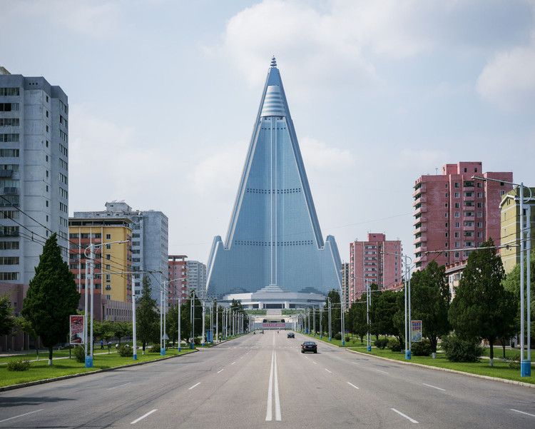 Незавершенные мегапроекты: Гостиница Рюген, Северная Корея — PR-FLAT.RU