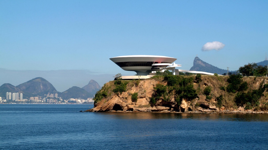 Музей современного искусства Нитера (Рио-де-Жанейро, Бразилия)