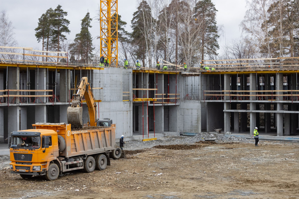 Ход строительства квартала «Депо» от Брусники в октябре 2022 года — pr-flat.ru